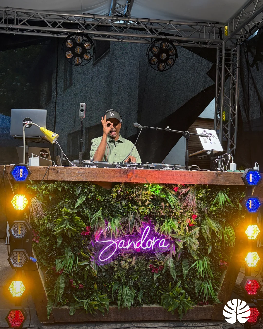 Sundowner-Stimmung beim Sandora Garten Event